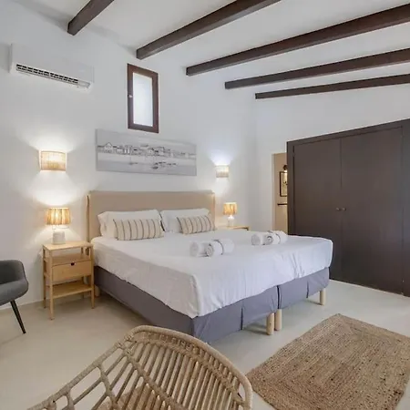Copet Auf Fincagehoeft, Grosszuegiges Schlafzimmer Mit Bad, Xxl Pool, Daybeds, Wifi, Klima, Yoga Apartment
